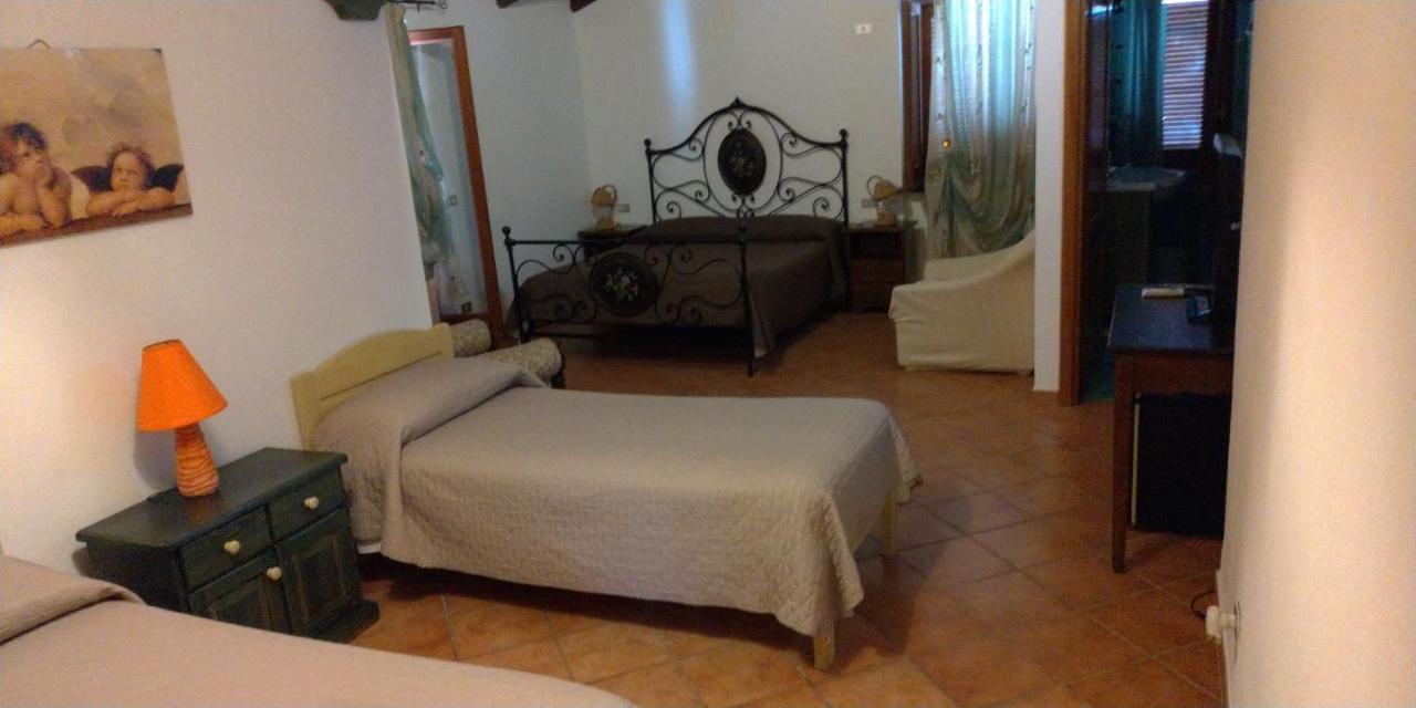 Bed & Breakfast Laino Maratea Bilik gambar